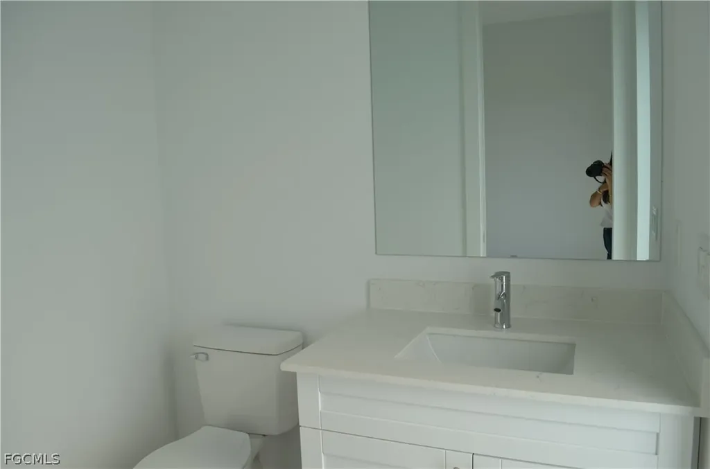 1728 Kismet Parkway W Cape Coral FL 33993