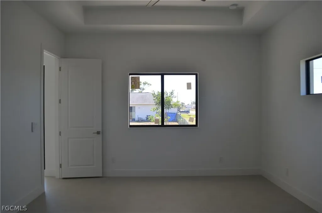 1728 Kismet Parkway W Cape Coral FL 33993