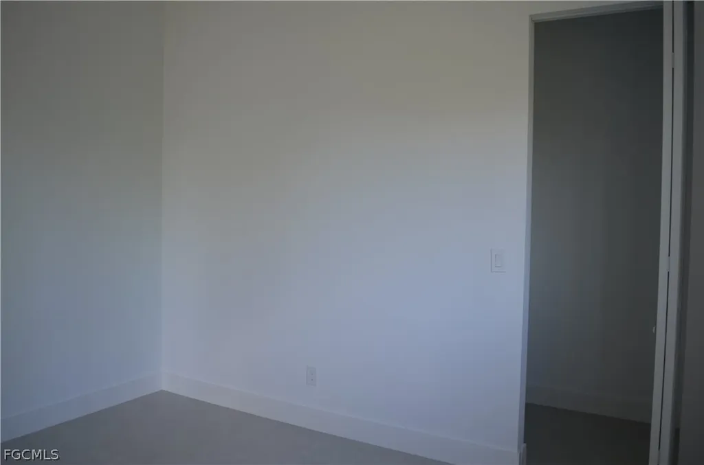 1728 Kismet Parkway W Cape Coral FL 33993