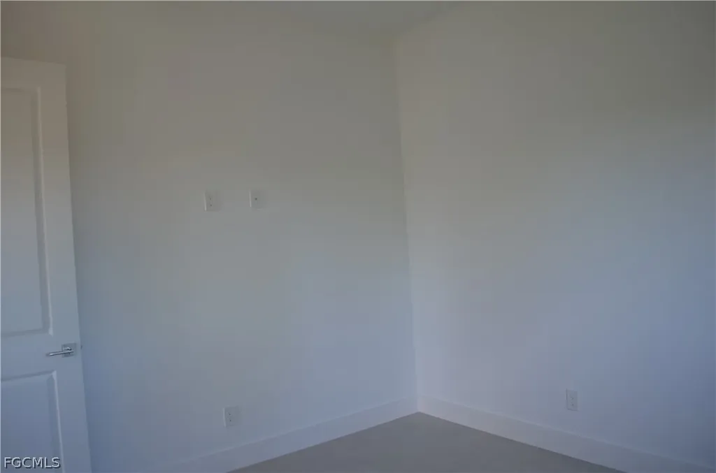 1728 Kismet Parkway W Cape Coral FL 33993