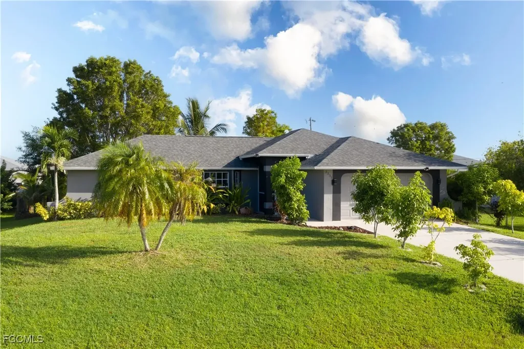 2231 NW Embers Terrace Cape Coral FL 33993