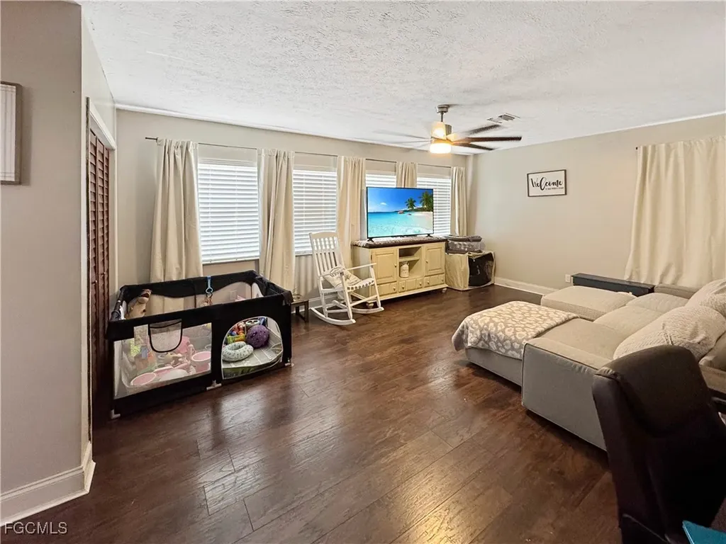 221 De Soto Avenue Clewiston FL 33440