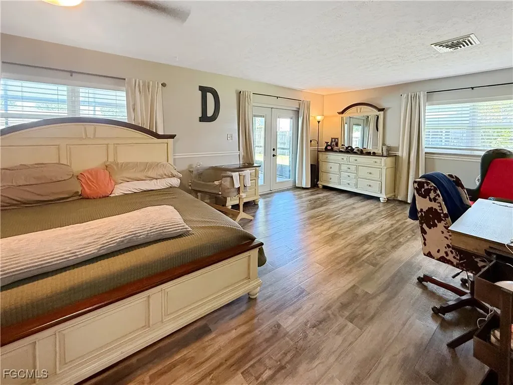 221 De Soto Avenue Clewiston FL 33440