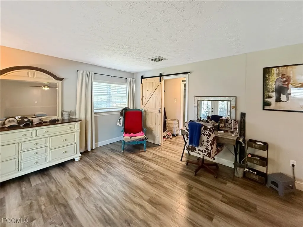 221 De Soto Avenue Clewiston FL 33440