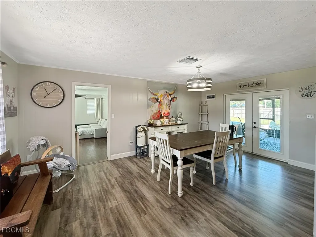 221 De Soto Avenue Clewiston FL 33440