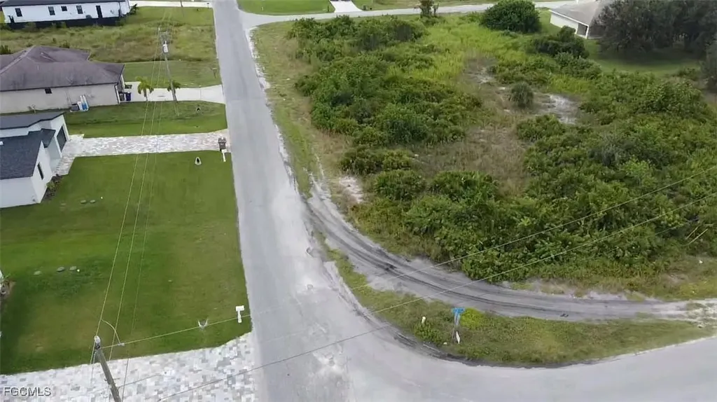 1608 Elva Avenue S Lehigh Acres FL 33976