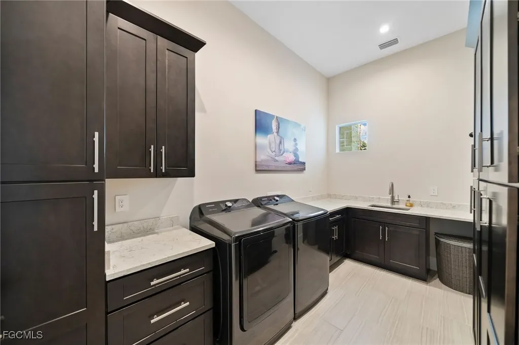 24132 Dietz Drive Bonita Springs FL 34135