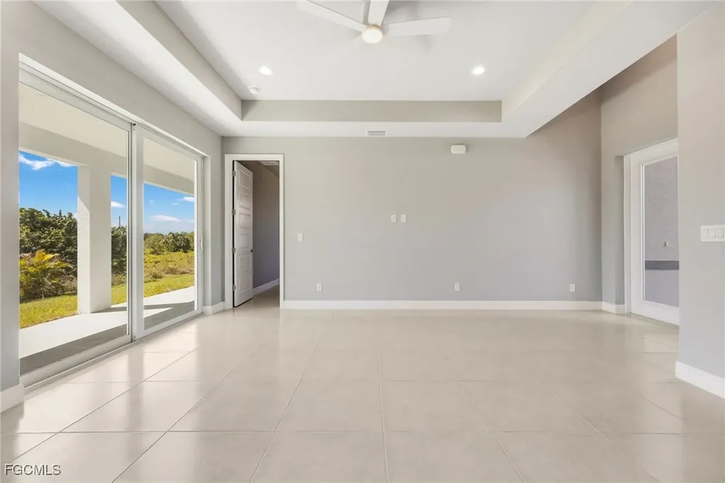5028 N Peachtree Circle Labelle FL 33935