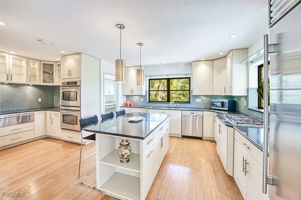 5309 Umbrella Pool Road Sanibel FL 33957