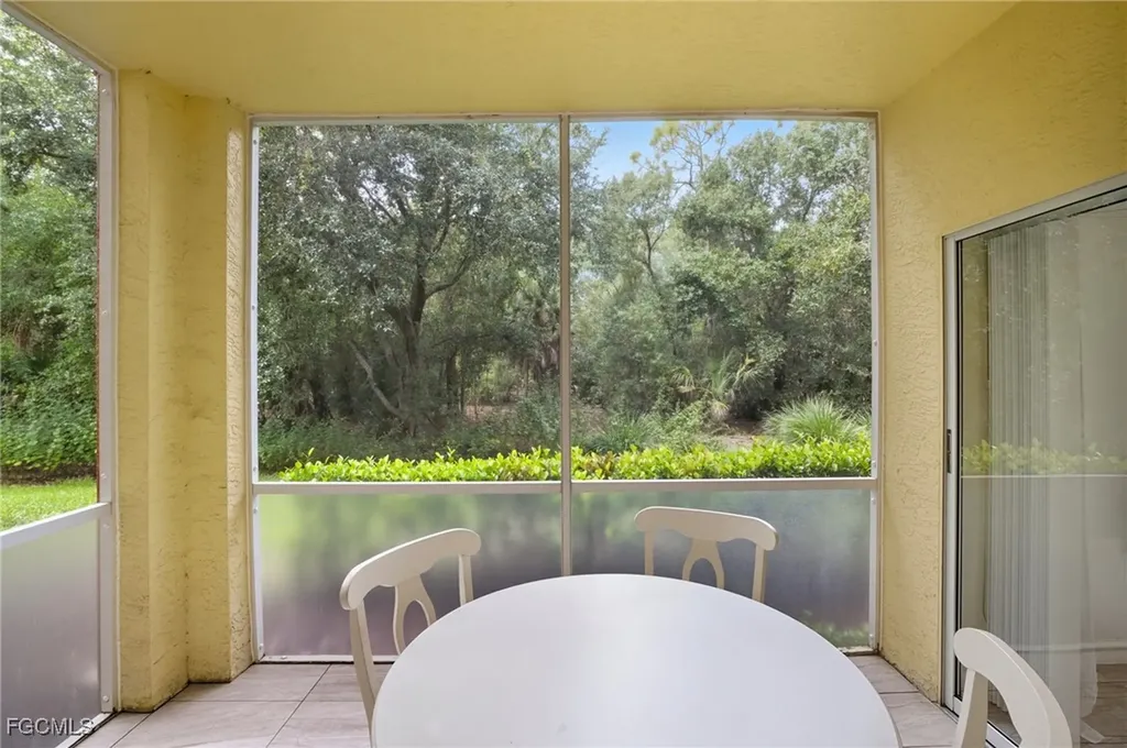 6401 Aragon Way Fort Myers FL 33966