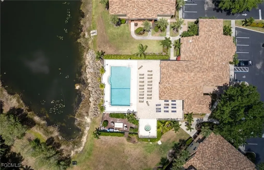 6401 Aragon Way Fort Myers FL 33966