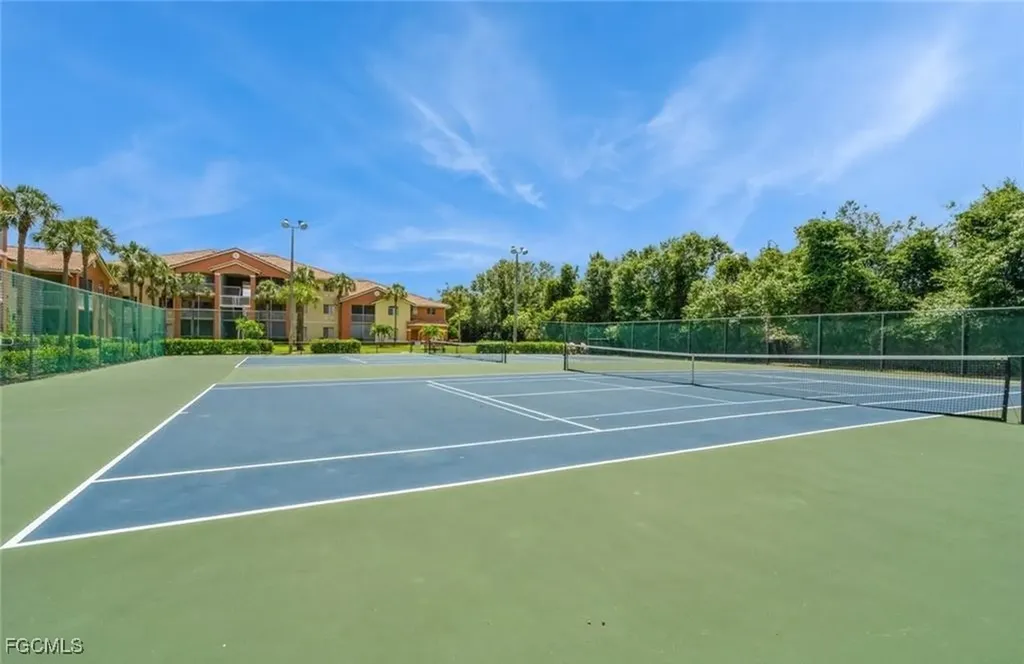 6401 Aragon Way Fort Myers FL 33966