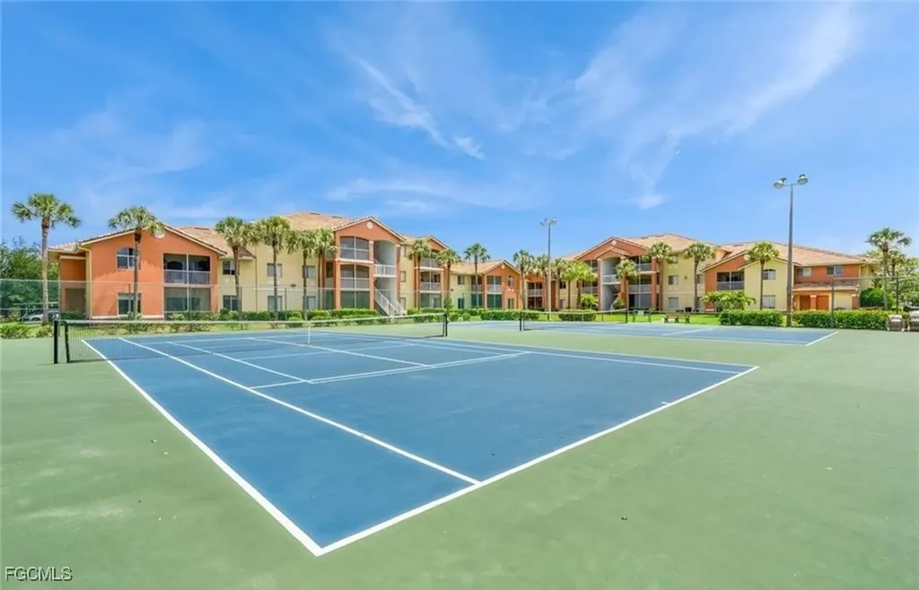 6401 Aragon Way Fort Myers FL 33966