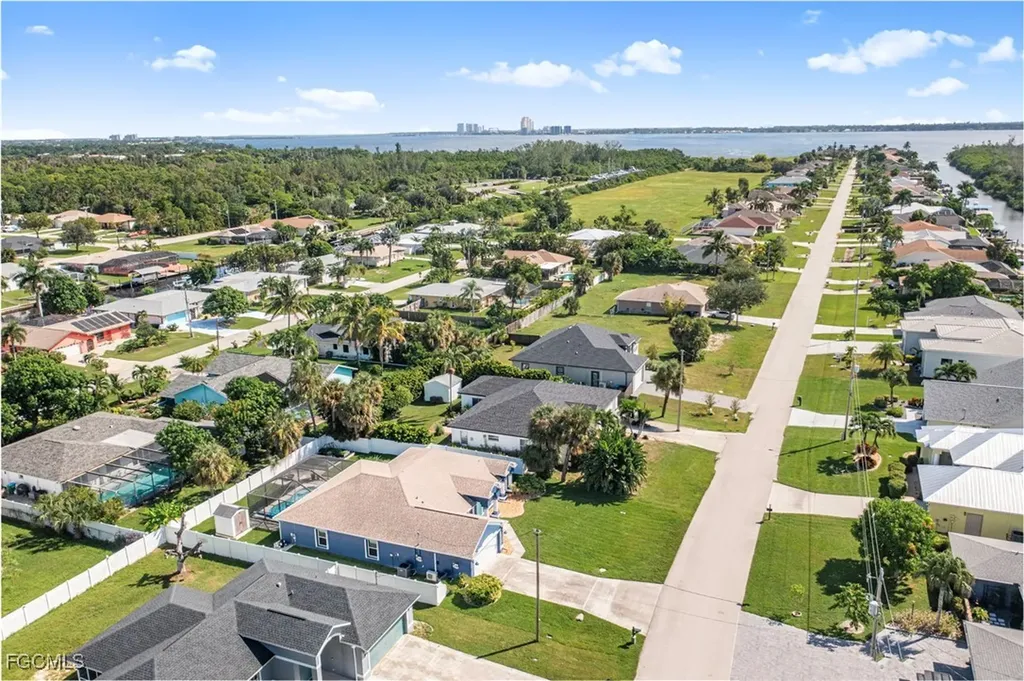 2113 Coral Point Drive Cape Coral FL 33990