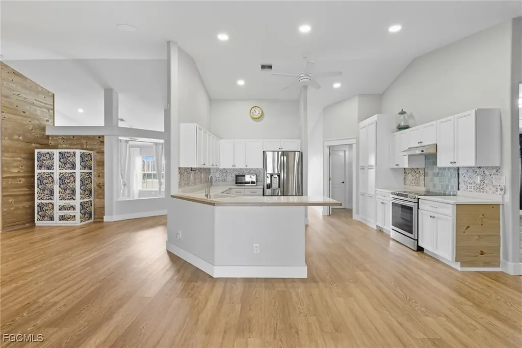 2113 Coral Point Drive Cape Coral FL 33990
