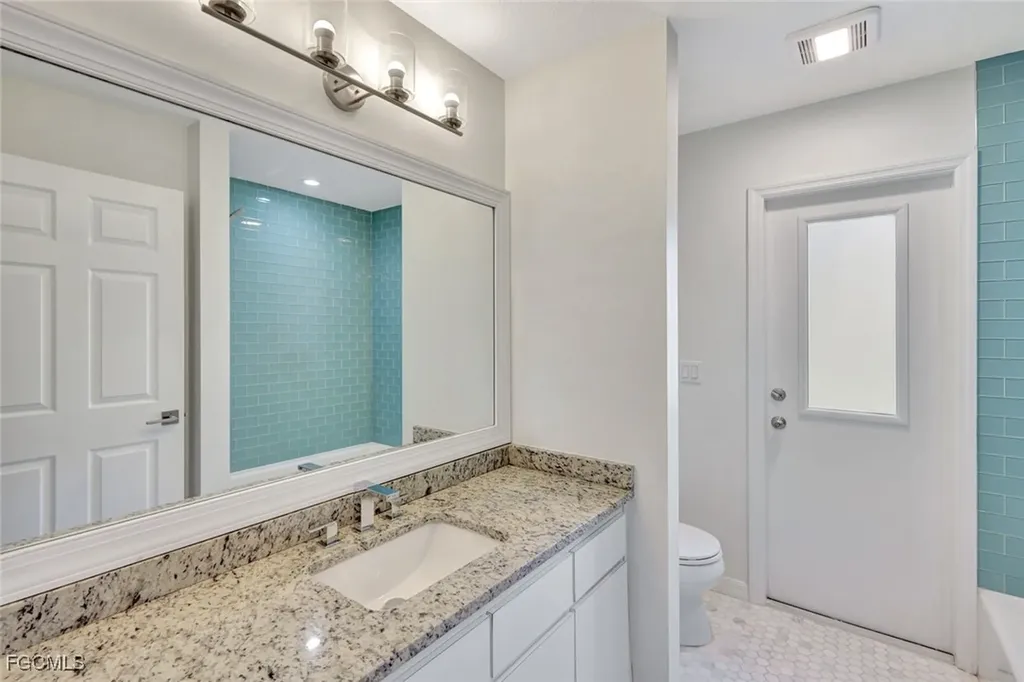 14801 Royal Oak Court Fort Myers FL 33919