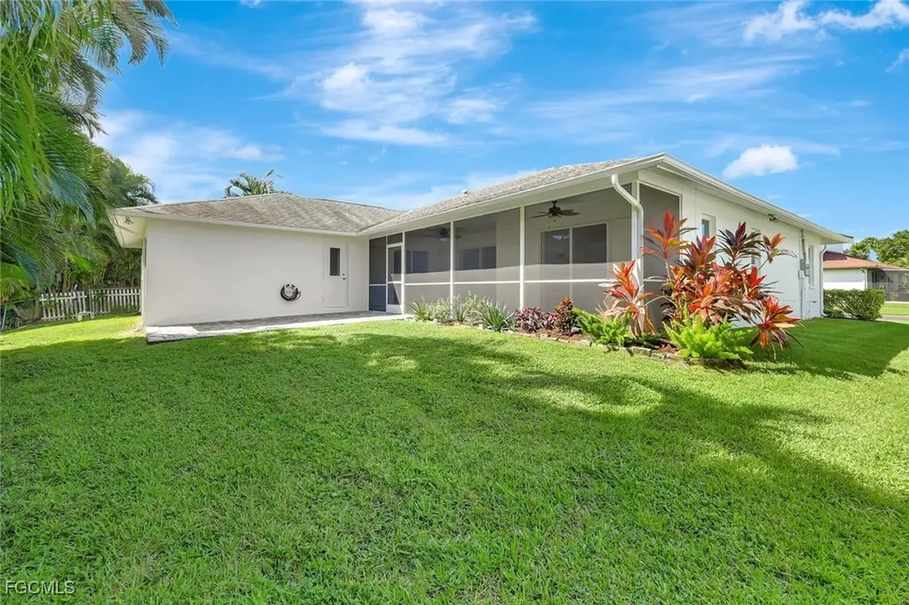 14801 Royal Oak Court Fort Myers FL 33919