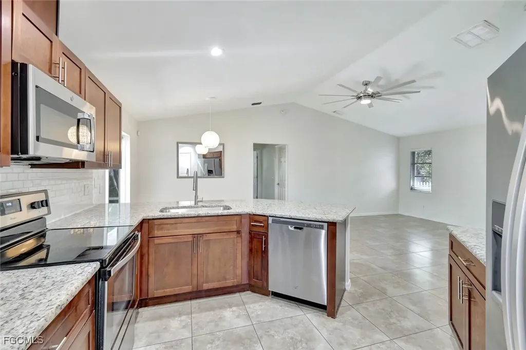 14801 Royal Oak Court Fort Myers FL 33919