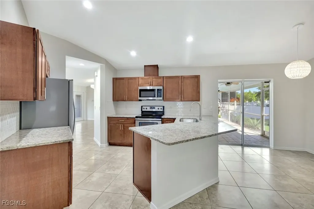 14801 Royal Oak Court Fort Myers FL 33919