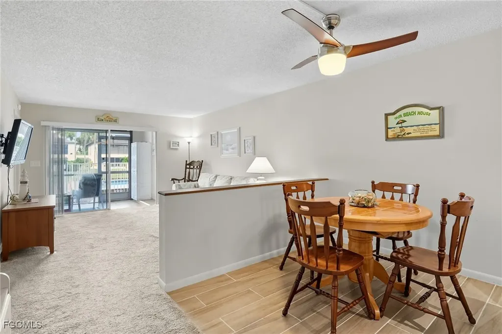 1005 SE 40th Street Cape Coral FL 33904