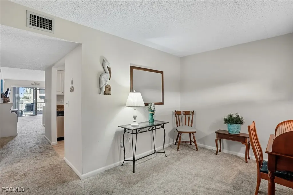 1005 SE 40th Street Cape Coral FL 33904