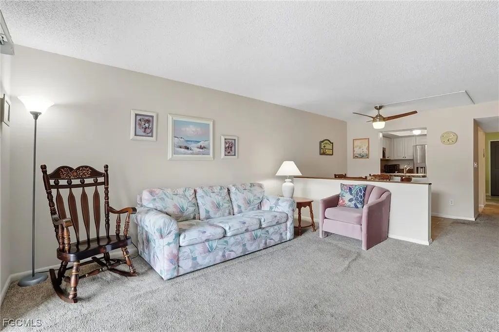 1005 SE 40th Street Cape Coral FL 33904