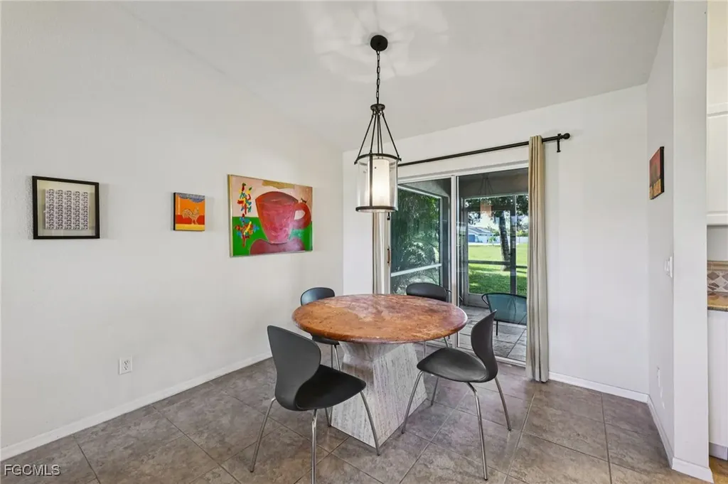 2002 NE 15th Terrace Cape Coral FL 33909