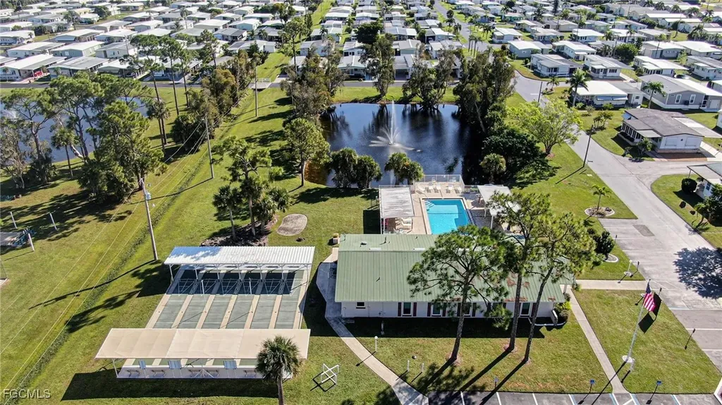 653 Future Drive North Fort Myers FL 33917