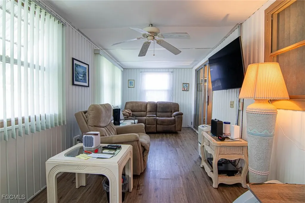 653 Future Drive North Fort Myers FL 33917