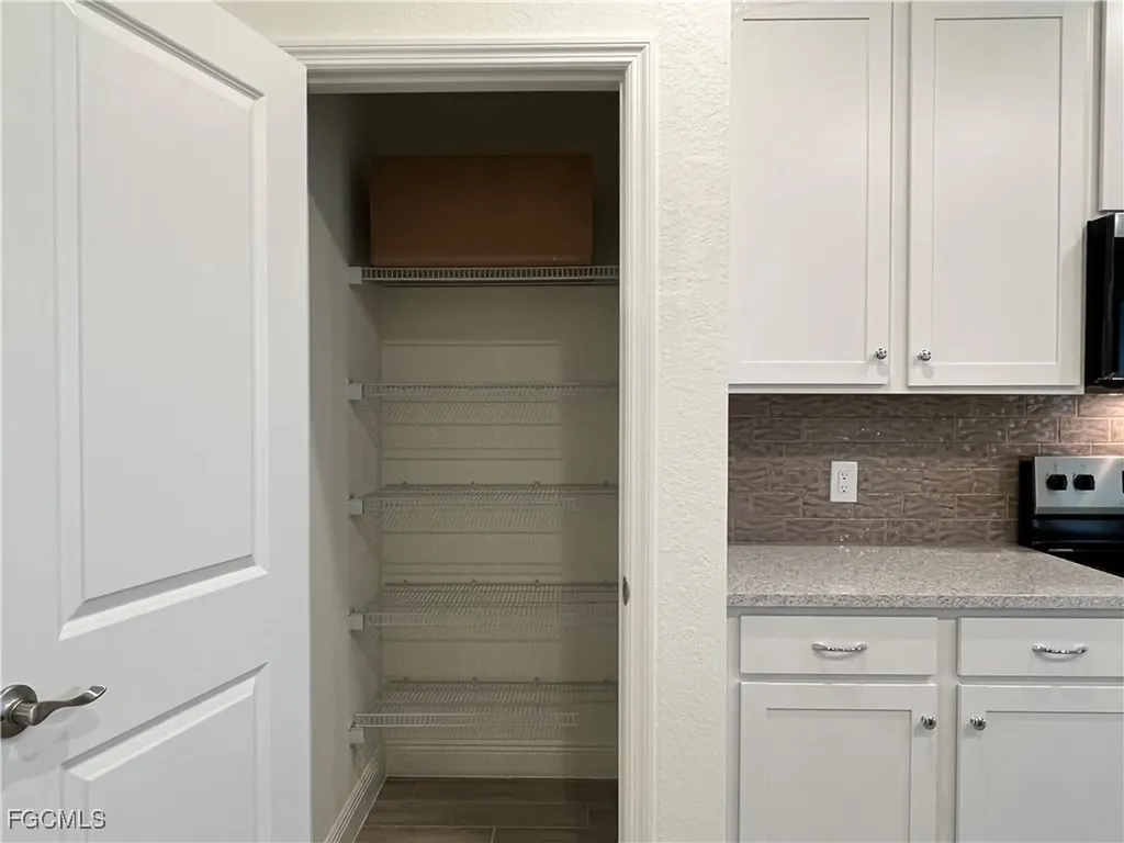 1232 NW 21st Place Cape Coral FL 33993