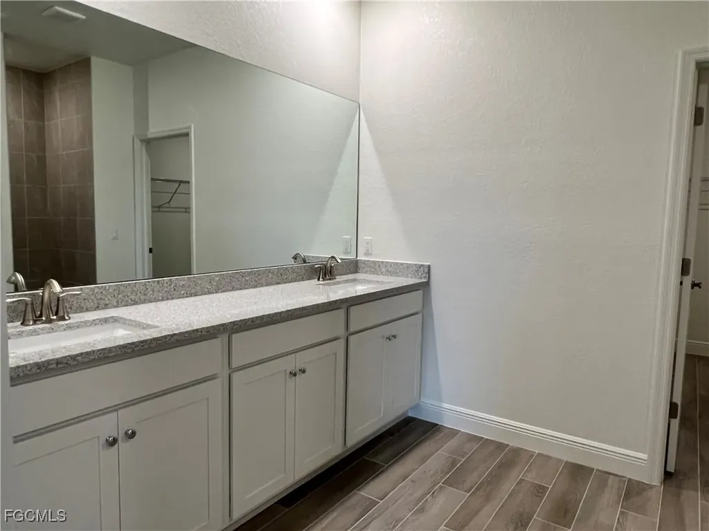 1232 NW 21st Place Cape Coral FL 33993