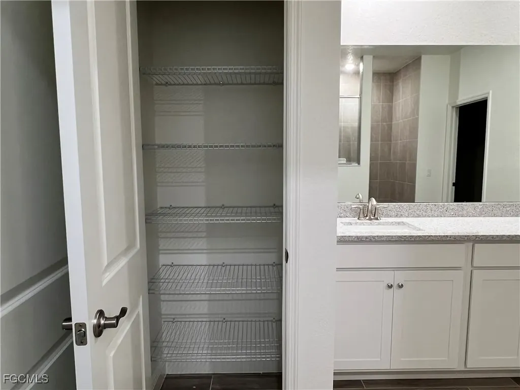 1232 NW 21st Place Cape Coral FL 33993