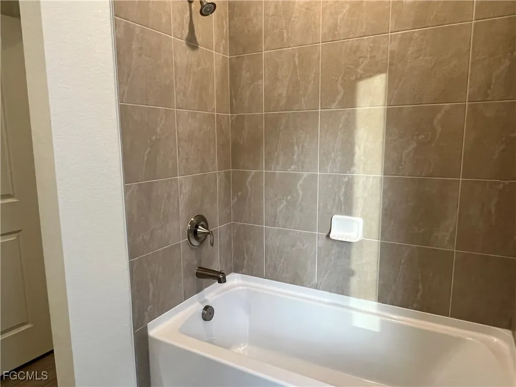 1232 NW 21st Place Cape Coral FL 33993