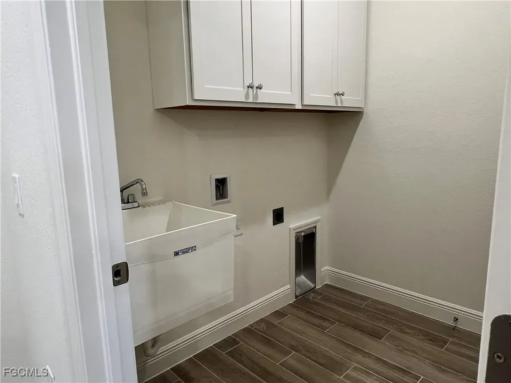 1232 NW 21st Place Cape Coral FL 33993