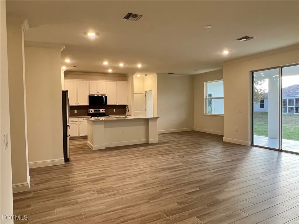 1232 NW 21st Place Cape Coral FL 33993