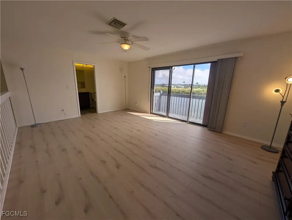 707 SW 3rd Court Cape Coral FL 33991