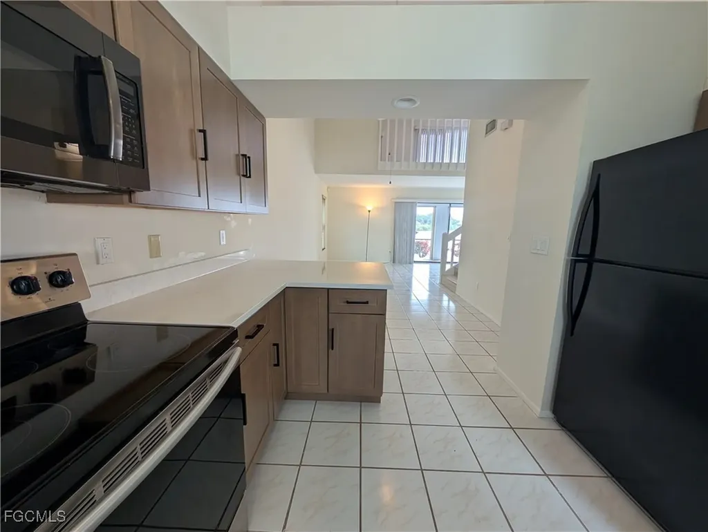 707 SW 3rd Court Cape Coral FL 33991
