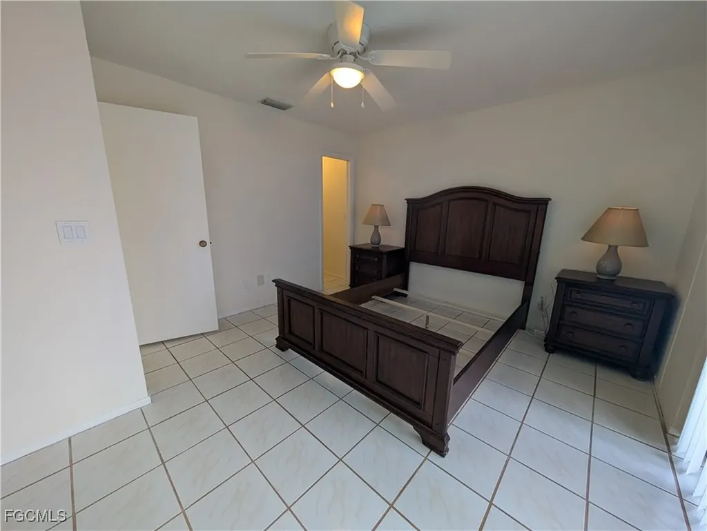707 SW 3rd Court Cape Coral FL 33991