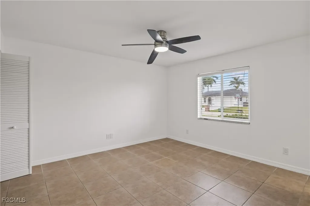 3811 SW 6th Avenue Cape Coral FL 33914