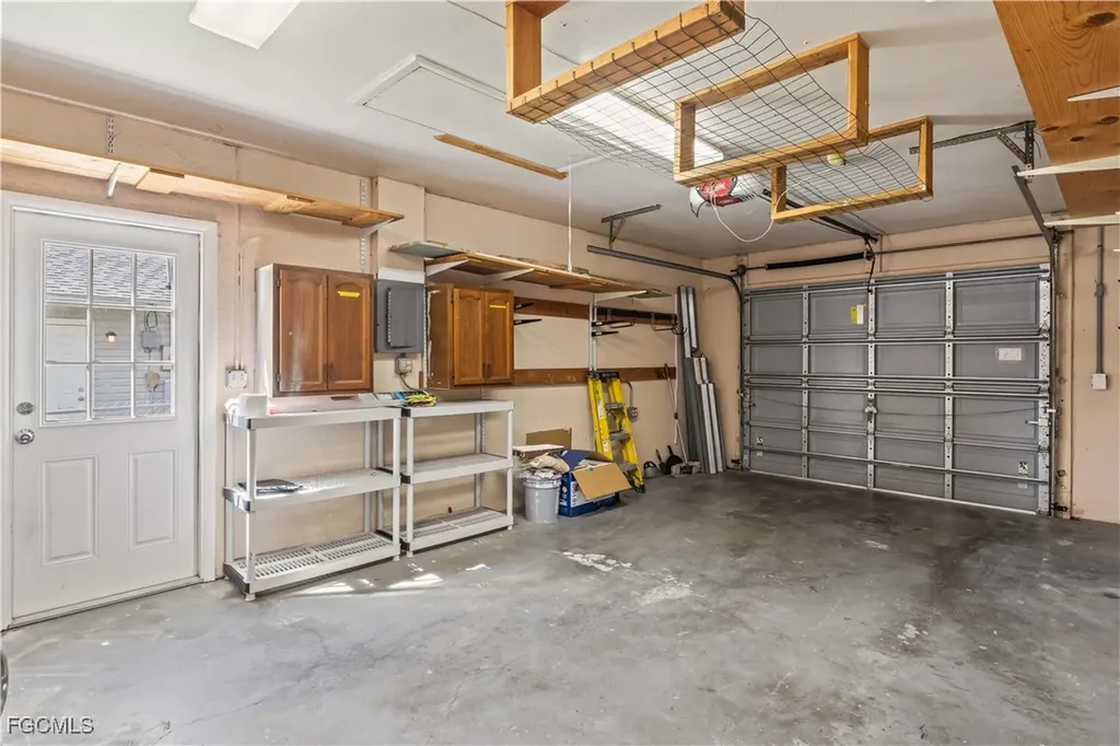 3811 SW 6th Avenue Cape Coral FL 33914