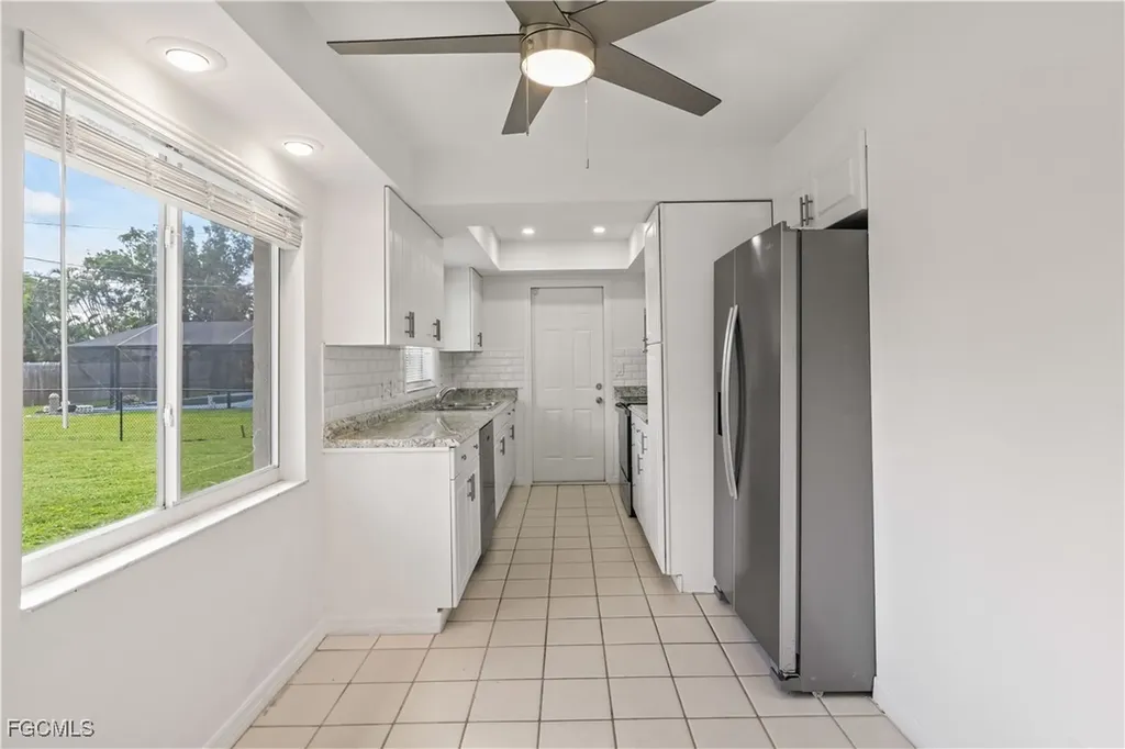 3811 SW 6th Avenue Cape Coral FL 33914