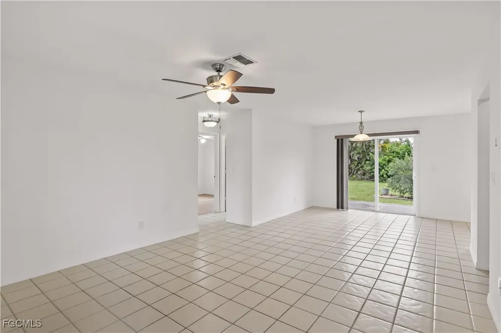 3811 SW 6th Avenue Cape Coral FL 33914