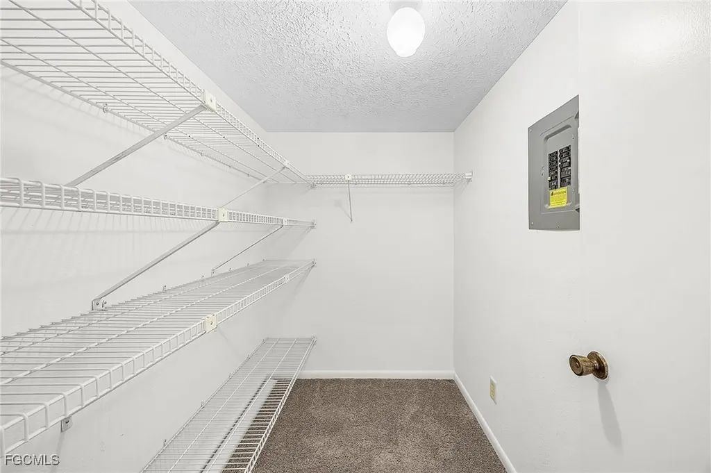 4525 Country Club Boulevard Cape Coral FL 33904