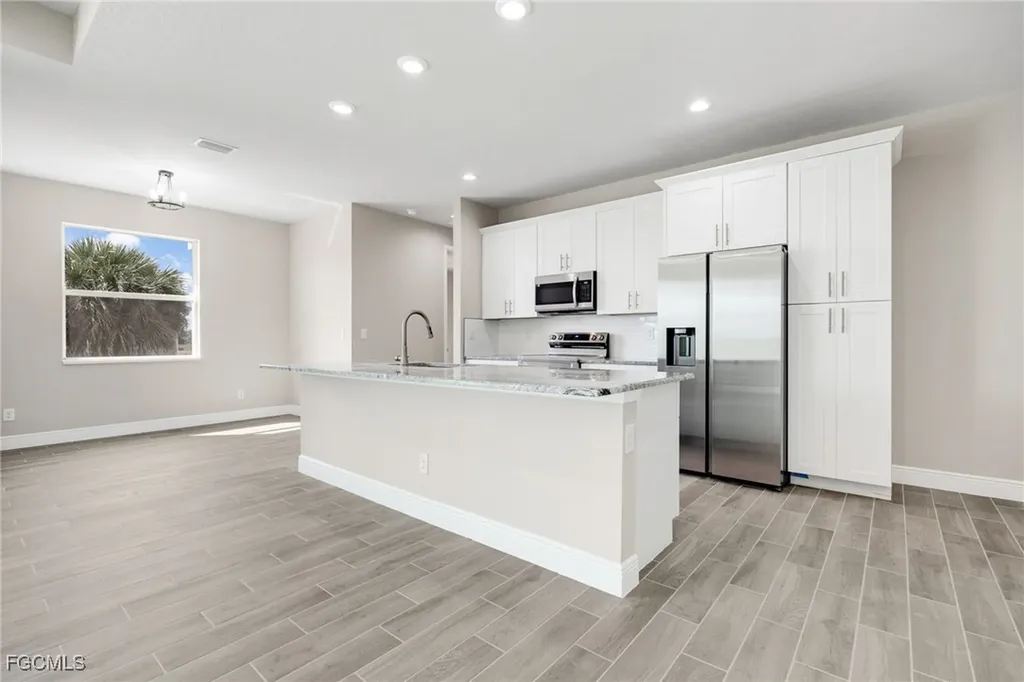 5044 Wild Goose Circle Labelle FL 33935