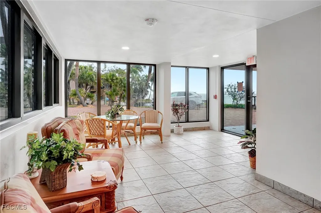 4263 Bay Beach Lane Fort Myers Beach FL 33931