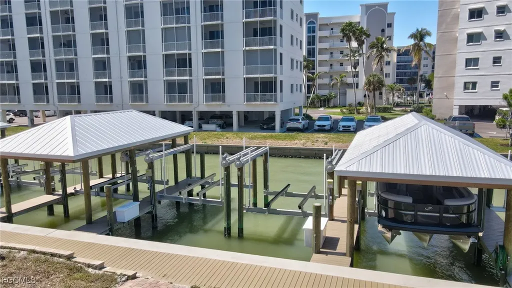 4263 Bay Beach Lane Fort Myers Beach FL 33931