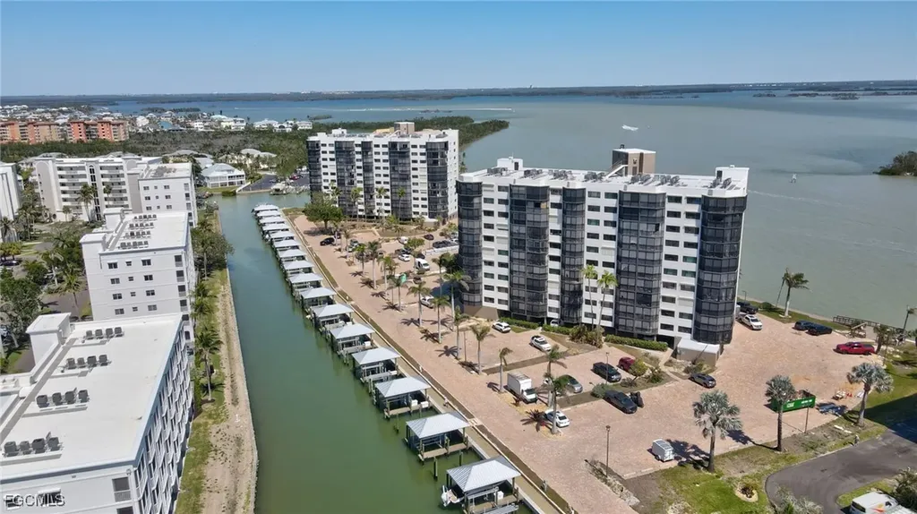 4263 Bay Beach Lane Fort Myers Beach FL 33931