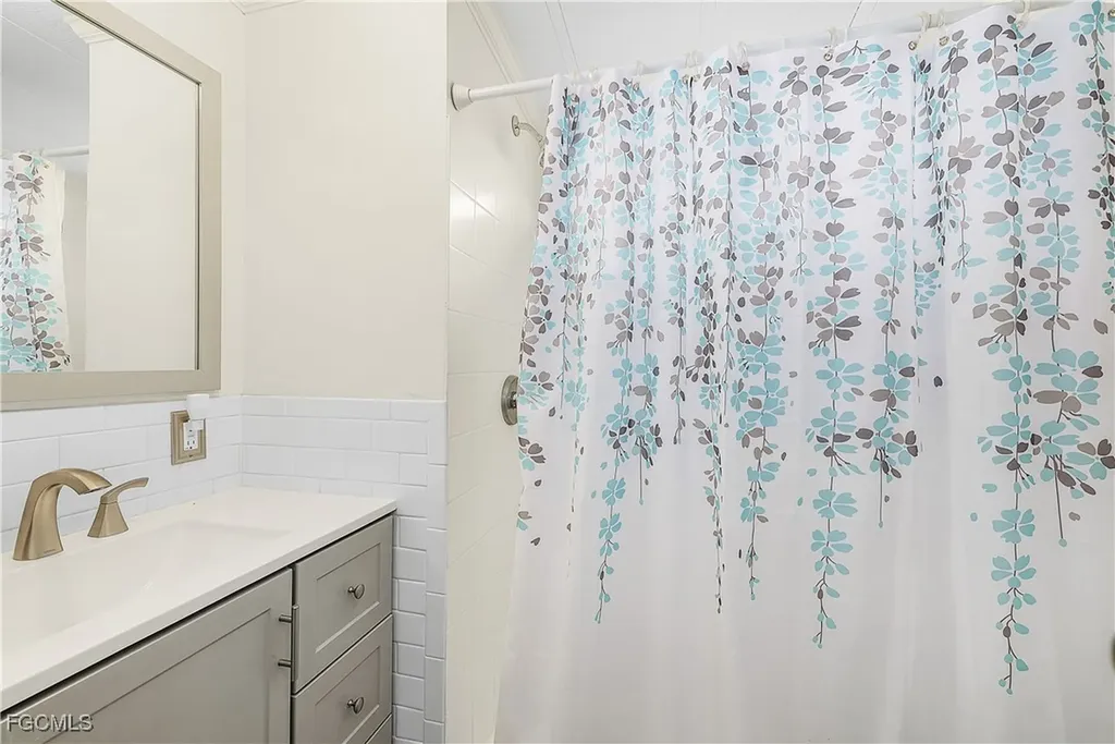 7186 Ladyfish Drive St. James City FL 33956