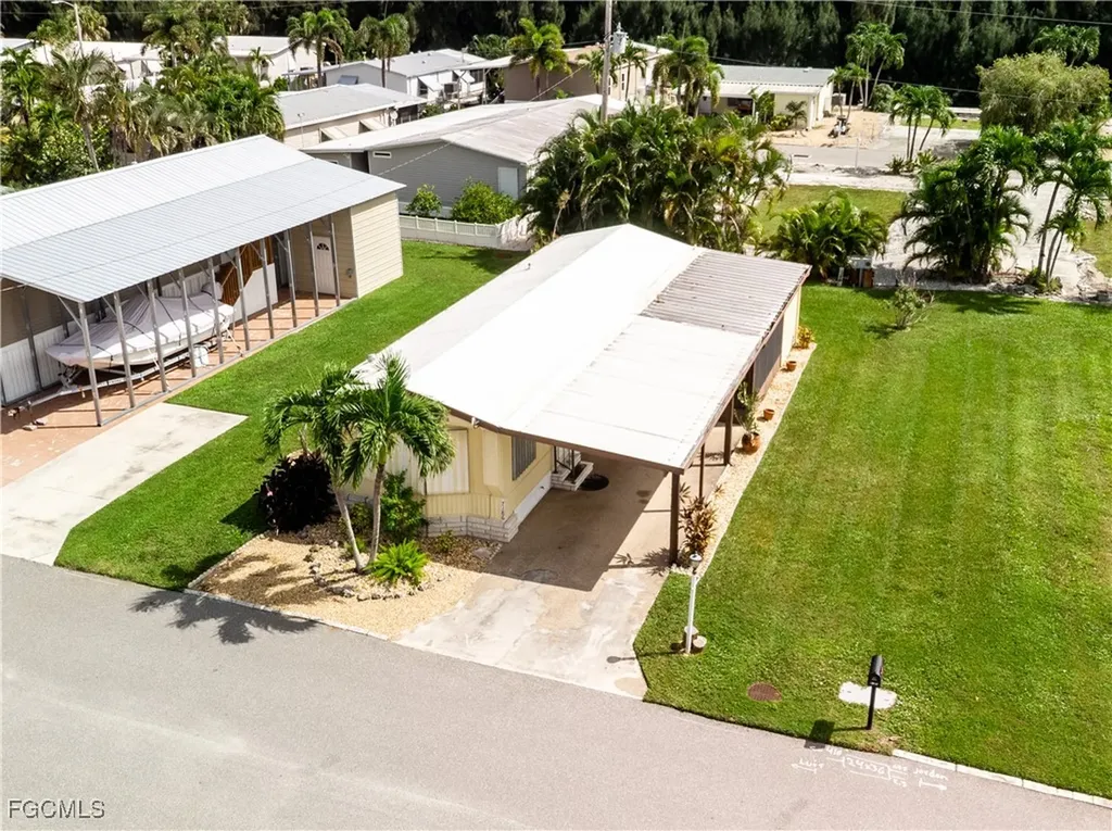 7186 Ladyfish Drive St. James City FL 33956