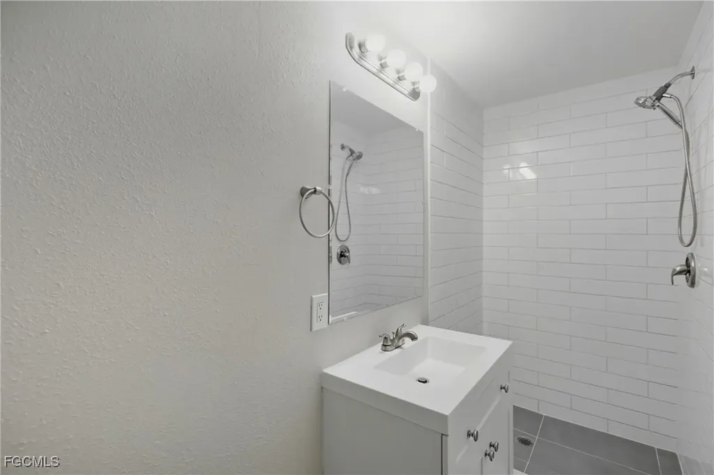 728 Tower Drive Cape Coral FL 33904